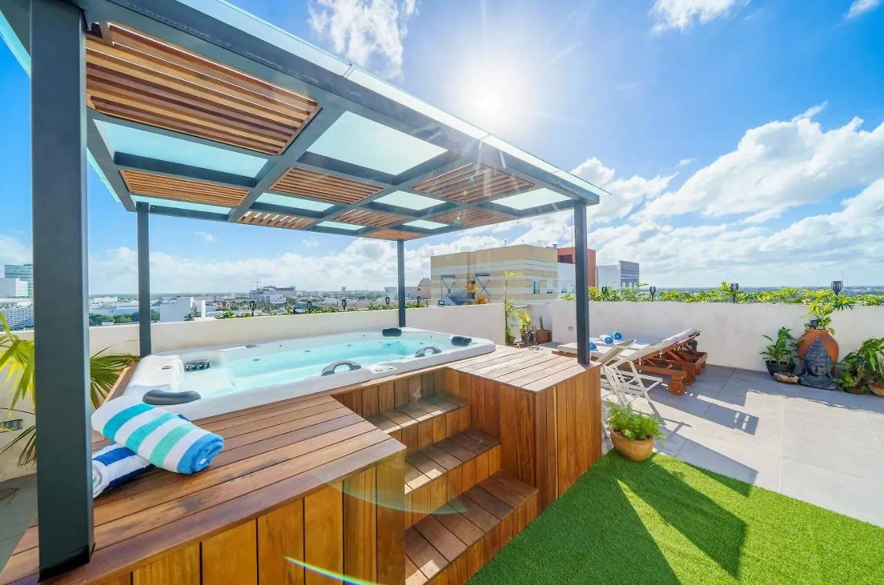 Apartament Penthouse With Private Jacuzzi - Three Bedroom Cancún