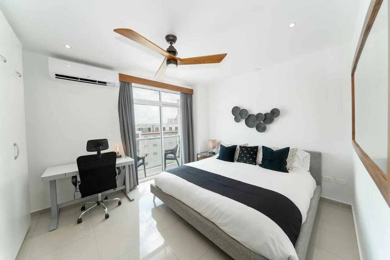 Penthouse With Private Jacuzzi - Three Bedroom Cancun Mexico